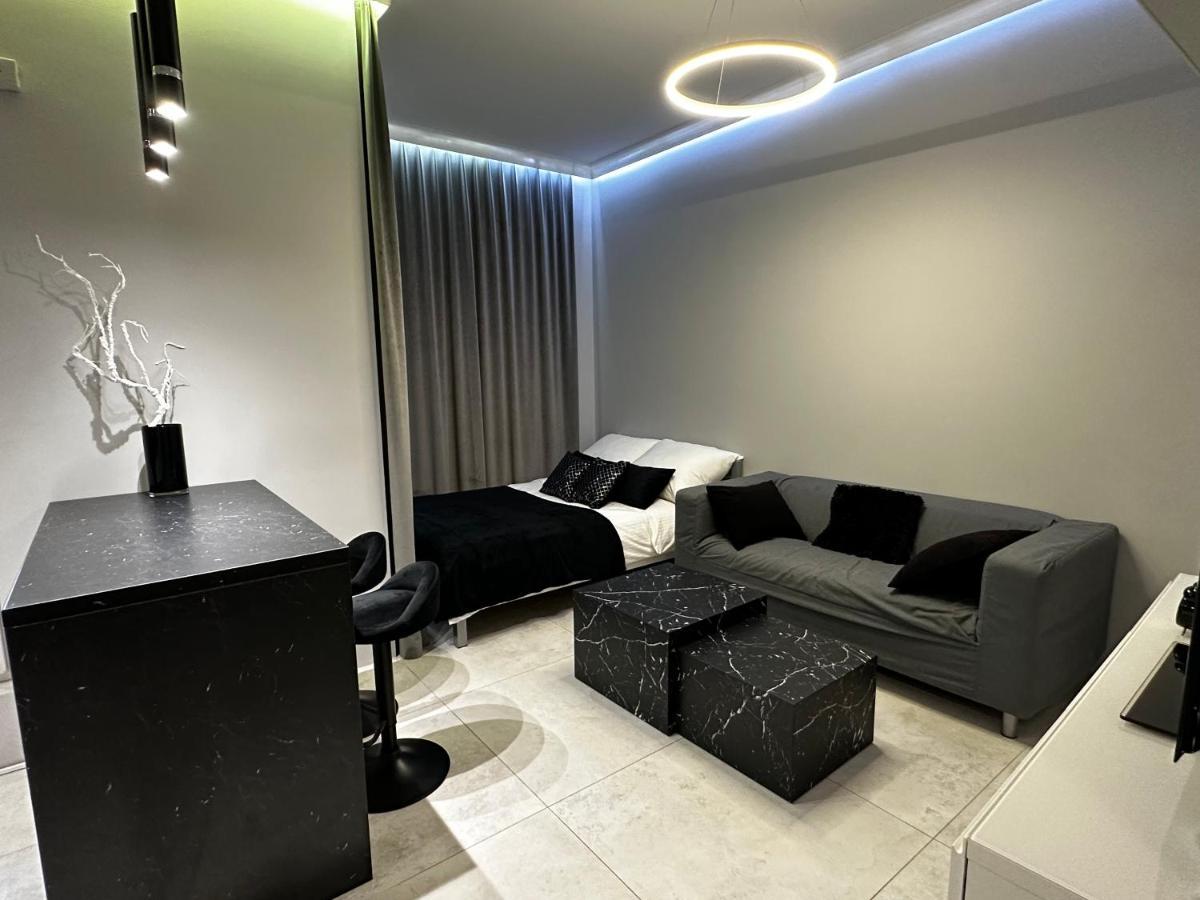 Apartamento Platinium De Lux Apartament Varsovia Exterior foto