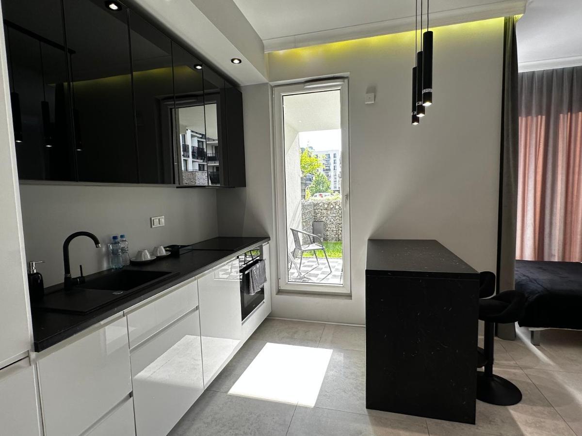 Apartamento Platinium De Lux Apartament Varsovia Exterior foto